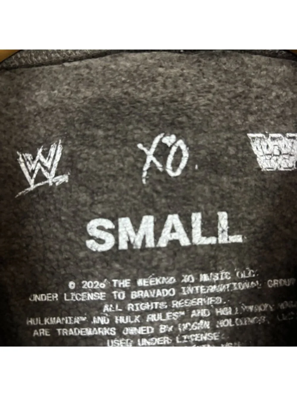 WWE x XO Wrestlemania Legends Vegas Baggy Zip-Up Hoodie S